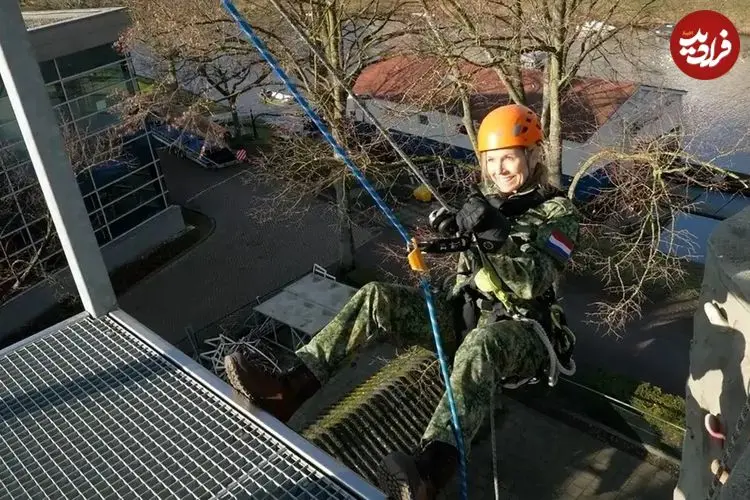 ببینید| تمرینات نظامی ملکه هلند در ۵۴ سالگی