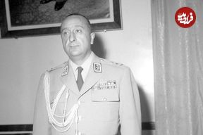 عکس؛ سفر در زمان؛ «نصیری، رئیس ساواک در ساعات اولیه دستگیری»؛ سال 57