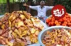 ببینید|  غذای  روستایی در هند؛ پخت بریانی با 50 کیلوگرم مرغ، برنج و گوجه فرنگی