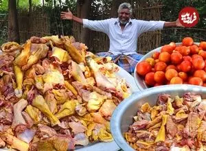 ببینید|  غذای  روستایی در هند؛ پخت بریانی با 50 کیلوگرم مرغ، برنج و گوجه فرنگی