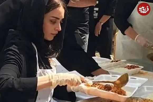 عکس| سفر زمان؛ ژست خاص «بهنوش طباطبایی» در اکران «ماجرای نیمروز: رد خون»؛ 7 سال قبل