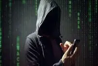 علائمی که نشان می‌دهد از گوشی شما جاسوسی می‌شود