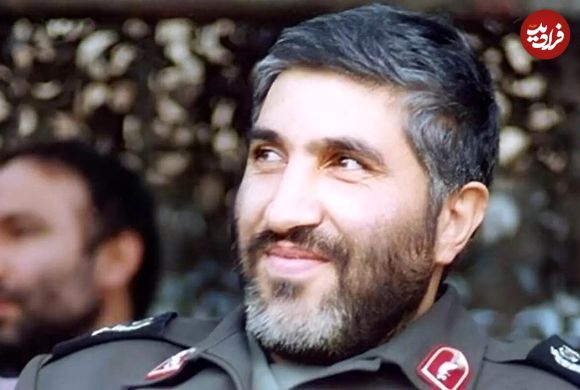 عکس؛ سفر در زمان؛ «سرلشکر جعفری، احمد کاظمی و سردار سلیمانی» دور میز افطار؛ دهه 80