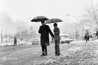 سفر به ایران قدیم| عکس‌هایی از تهران، اصفهان، همدان و اراک زیر برف!