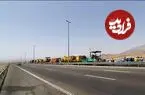 عکس| سفر به ایران قدیم؛ یک درشکه در جاده نیشابور به سبزوار در دوران قاجار
