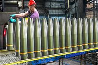 ببینید؛ نگاهی به مراحل تولید گلوله توپ M795 در آمریکا