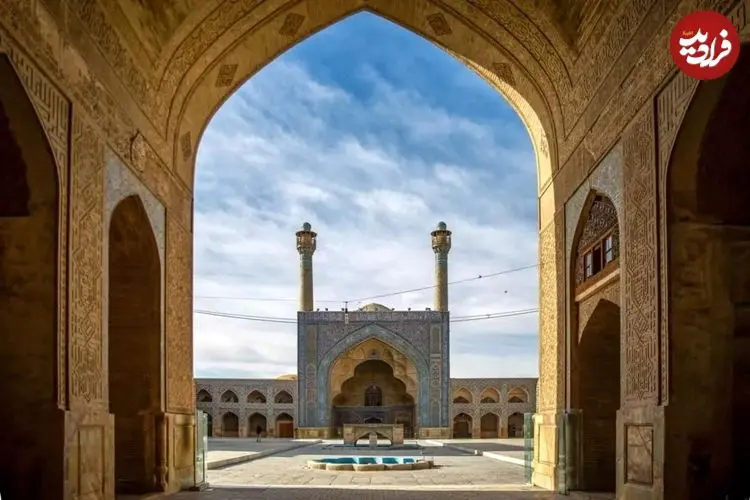 تصاویر| رطوبت بلای مسجد جامع عتیق اصفهان