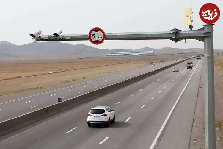 ببینید؛ خط پایان زرنگ‌بازی راننده خلافکار؛ پلیس با پهپاد مج متخلف را گرفت!