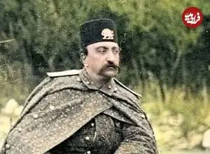 عکس| سفر به ایران قدیم؛ ناصرالدین شاه در حال سوار شدن به قطار در آلمان