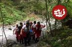 نجات سرنشینان خودروی گرفتار در حریم رودخانه کرج