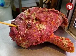 ببینید| غذای خیابانی در ژاپن؛ برش و تهیه 3 نوع غذا با سنگ ماهی سمی در اوکیناوا