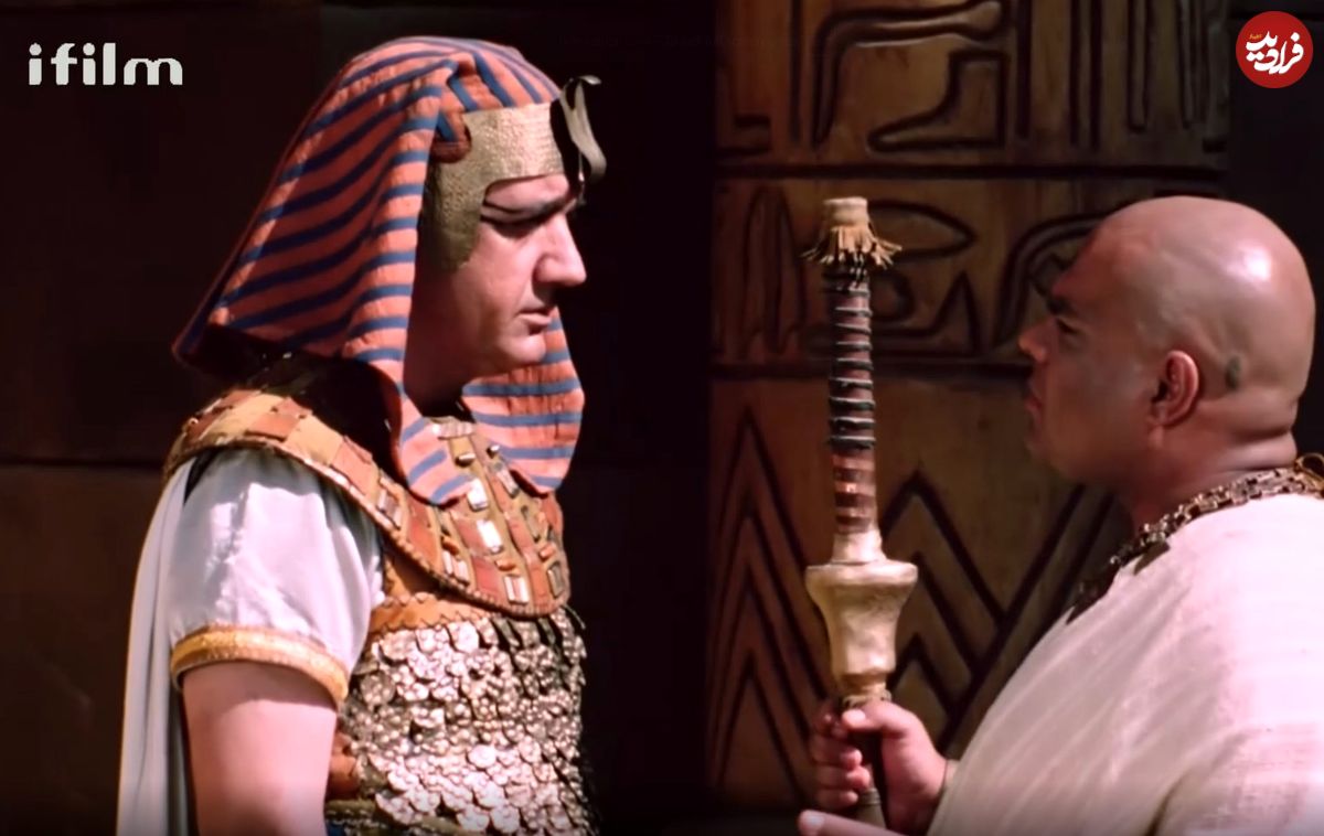 عکس| سفر در زمان؛ «هرمهب» سریال یوسف پیامبر در حال قدم زدن در آمریکا؛ سال 1402