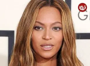 عکس| سفر در زمان؛ «بیانسه» در کنفرانس مطبوعاتی جایزه گرمی؛ سال 1380