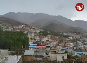 عکس| سفر زمان؛ منظرۀ زیبا و برفی روستای «قهرود» در دوران قاجار