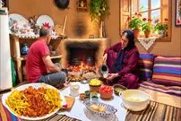 ببینید| غذای روستایی در ایران؛ پخت یک غذای متفاوت با مرغ و سیب زمینی و روی آتش