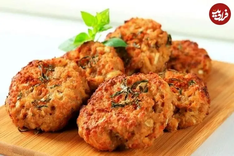 طرز تهیه کوکو مرغ کردی؛ شام خوشمزه و مقوی