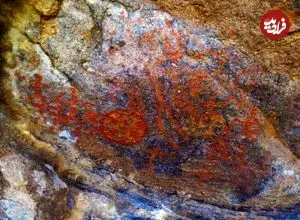 کشف نقاشی «انسان‌های قرمز» که 8 هزارسال قبل بر روی صخره‌ها کشیده شده است