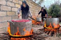 ببینید؛ غذای روستایی در آذربایجان؛ پخت آبگوشت بزباش