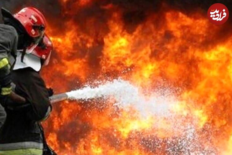 ببینید؛ اولین تصاویر از آتش‌سوزی برج زمرد تبریز منتشر شد