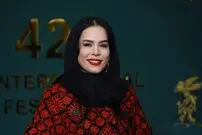 (عکس) نمایی دیدنی از دکوراسیون داخلی و نوروزی خانه ملیکا شریفی نیا