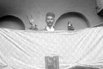 عکس؛ سفر به تاریخ؛ قدیمی‌ترین عکس‌های «خیمه‌شب‌بازی» در ایران عهد قاجار با «عروسک شاه»