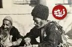 عکس| سفر به ایران قدیم؛ بساط یک «پینه‌دوز» در یکی از کوچه‌های تهران در عهد قاجار