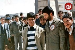 عکس؛ سفر در زمان؛ «شهید بابایی» در کنار «صیاد شیرازی»؛ سال 60