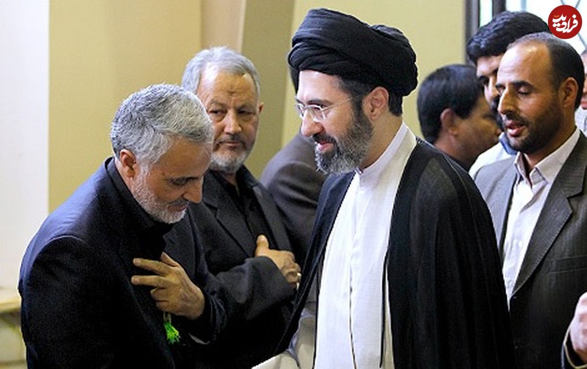 عکس؛ سفر به تاریخ؛ «سید مجتبی خامنهای» و برادرش «سید مصطفی» در دفتر حزبالله لبنان