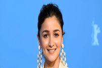 تصاویر؛ عکس های  شخصی، زندگی خصوصی و بیوگرافی آلیا بات