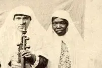 عکس| سفر زمان؛ زنان مطرب دوران قاجار در کنار عروس جوان