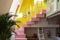 تصاویر؛ بازسازی جالب عمارت 200 ساله که اکنون غرق در رنگ و نور است