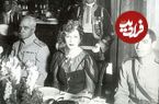 عکس؛ سفر به تاریخ؛ «ملکه نازلی، مادرزن محمدرضا پهلوی» در کنار دختر و دامادش؛ سال 1317