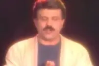 عکس| سفر در زمان؛ «بیژن مرتضوی» در کودکی و در جشن تولدش؛ دهه 40