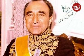 عگس؛ سفر در زمان؛ «اسدالله علم در حال گفتگو با معاون رئیس جمهور آمریکا» در یک مهمانی؛ دهه 40