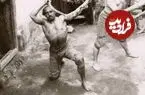عکس| سفر زمان؛ تصویری از تمرین ورزشکاران در یک «زورخانه» در تهران؛ دوران قاجار