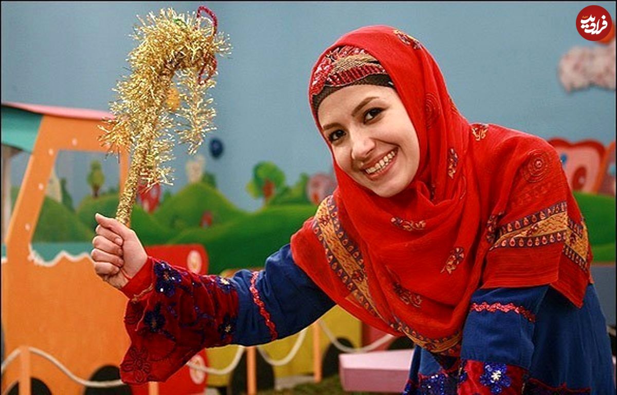 (عکس) گریه‌های شبانه خاله شادونه در یک مراسم مذهبی 