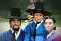 عکس| سفر به تاریخ؛ چهرۀ «یونینگ، پسر دونگ‌یی» بعد از 15 سال در 25 سالگی