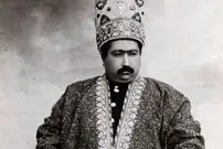عکس| سفر زمان؛ احمدشاه و برادران اش در مراسم تشییع جنازه محمدعلی شاه در ایتالیا