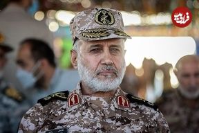 عکس؛ سفر به تاریخ؛ «سردار رشید» در کنار «محسن رضایی و صیاد شیرازی» در اتاق عملیات در دوران جنگ