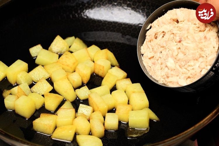 ببینید؛ طرز تهیه یک غذای ساده و فوری با «یک سیب زمینی و یک کنسرو تن ماهی»