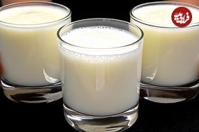ببینید؛ طرز تهیه یک ماست میوه ای خوشمزه در خانه با 1.5 لیتر شیر