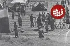 عکس| سفر زمان؛ تصویری از «سینه‌زنی مردم» در اردوی ناصرالدین شاه قاجار