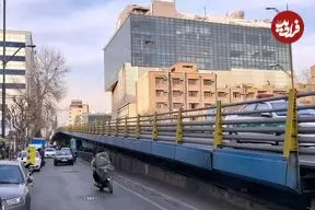 عکس| سفر به تهران قدیم؛ نمایی از خیابان حافظ(شیراز سابق) در اواخر دهه 30