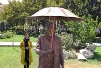 همه چیز درباره مجسمه جالب پارک ملت؛ مردی که هرگز خیس نمی شود