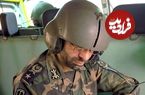 عکس؛ سفر به تاریخ؛ «سپهبد صیاد شیرازی» در حال سخنرانی برای کودکان در اتوبوس؛ دهۀ 70