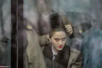 از رژه بابانوئل‌ها تا اشک‌ دختر معترض