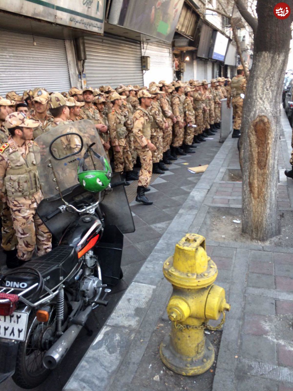 عکس/ حضور ماموران یگان ویژه و ارتش برای تامین نظم و امنیت