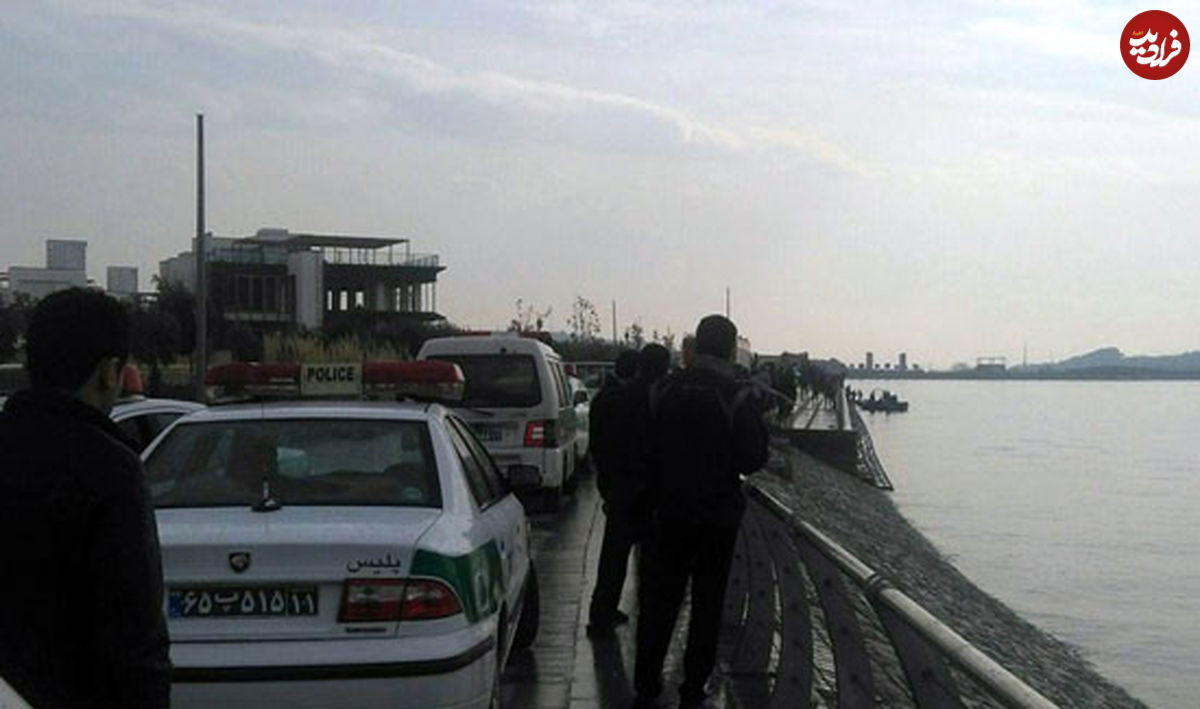 تصاویر/ جزییات سقوط هلی کوپتر در دریاچه چیتگر