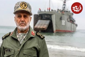 عکس؛ سفر به تاریخ؛ «سردار رشید» با لباس تشریفاتی نظامی در کنار «محسن رضایی و رحیم صفوی»؛ سال 69