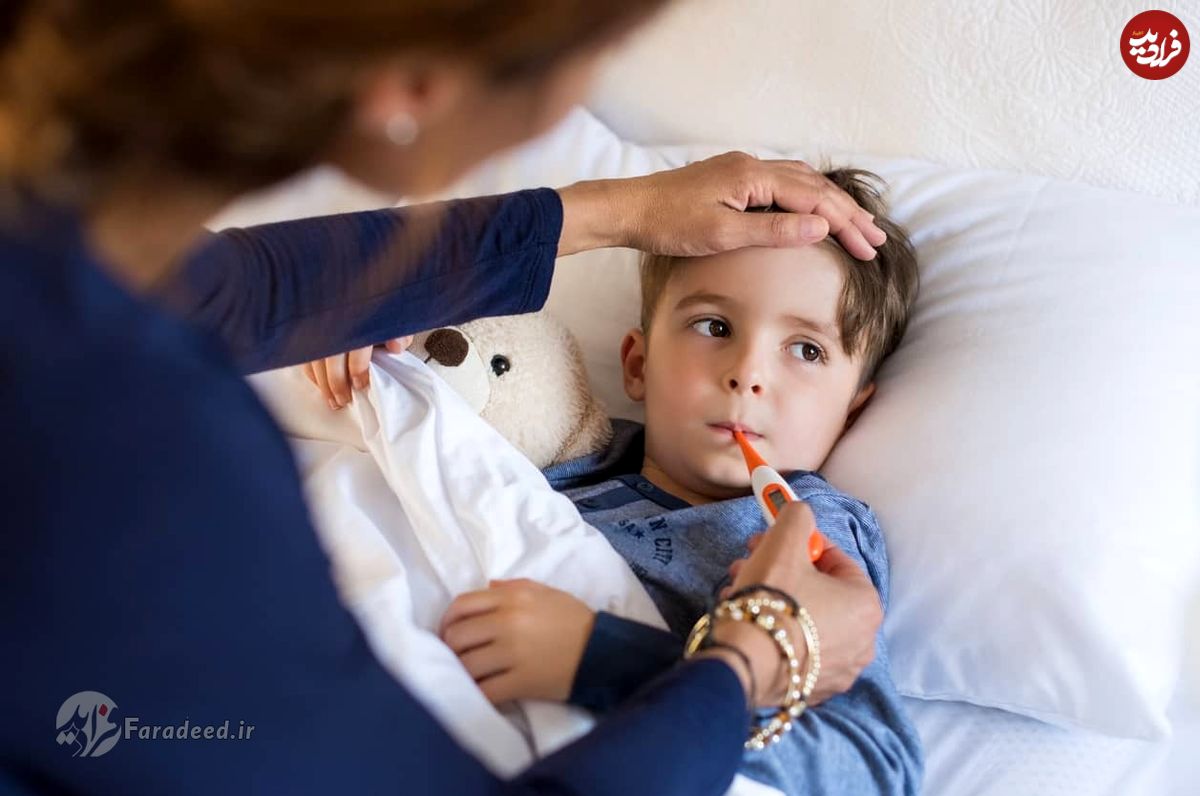 درمان تب کودک؛ برای تب بچه چی خوبه؟